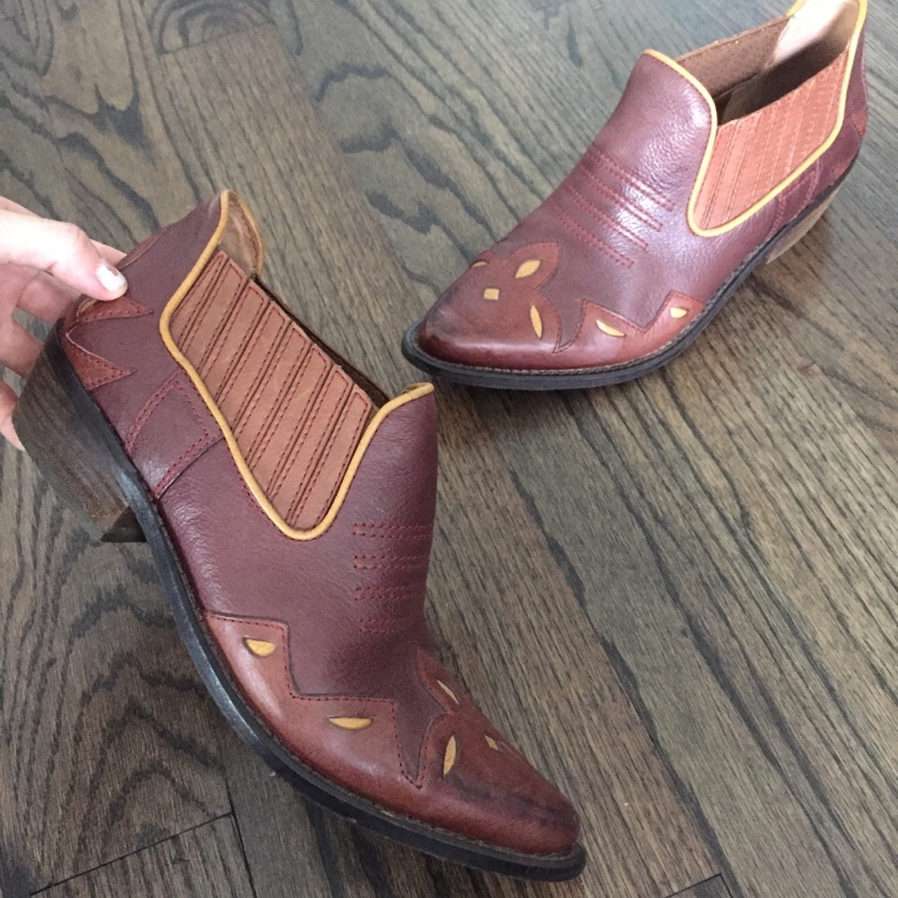 Lucky Brand western ankle boot 39
